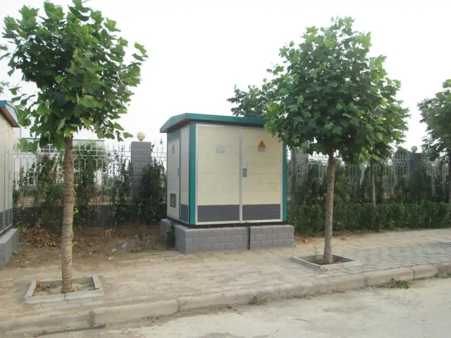色达1000KVA欧式箱式变压器